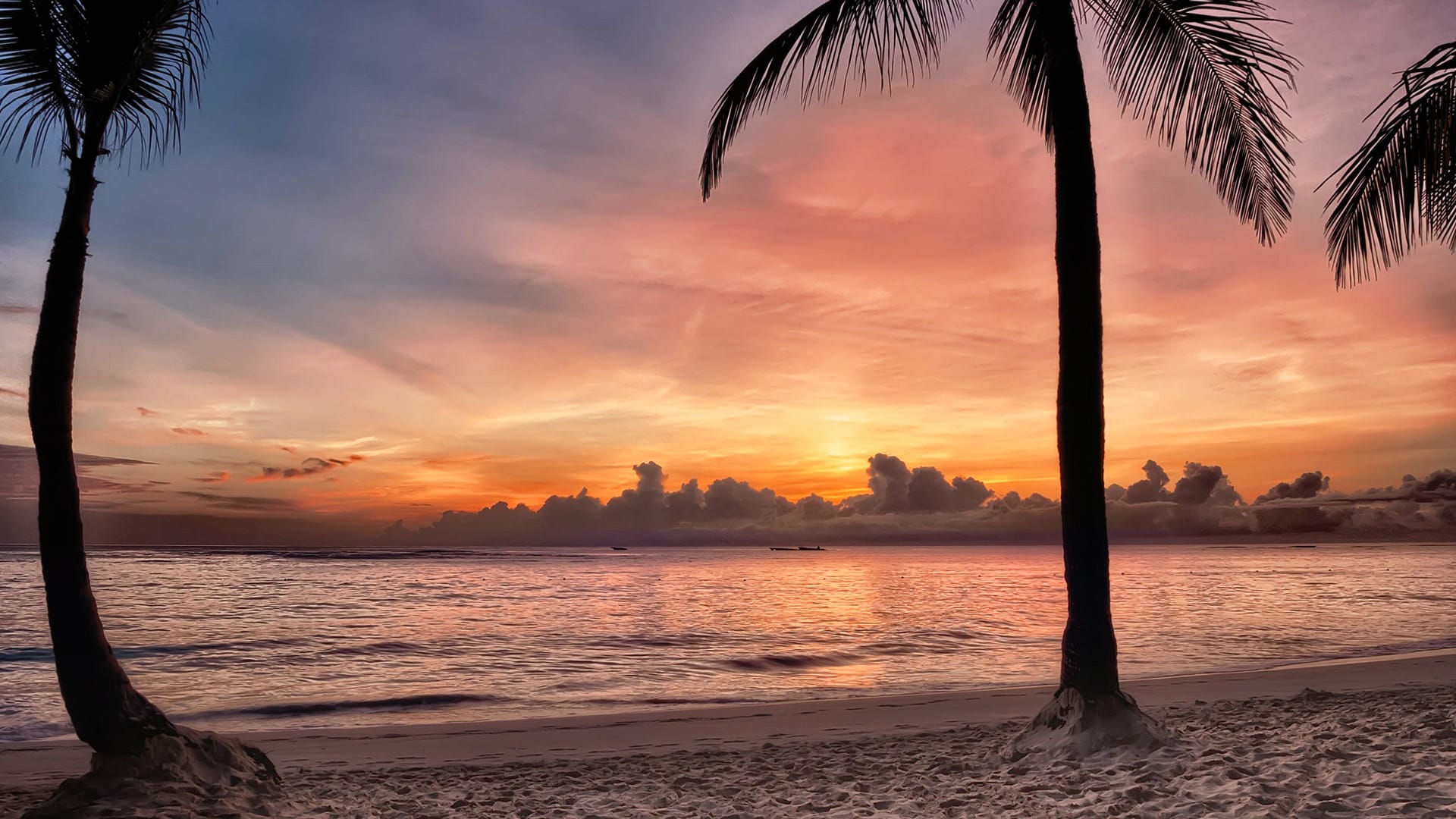 5 Easy Caribbean Getaways for a Last Minute Beach Vacation