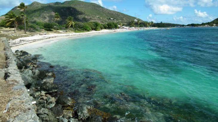 cockleshell-beach-st-kitts-nevis