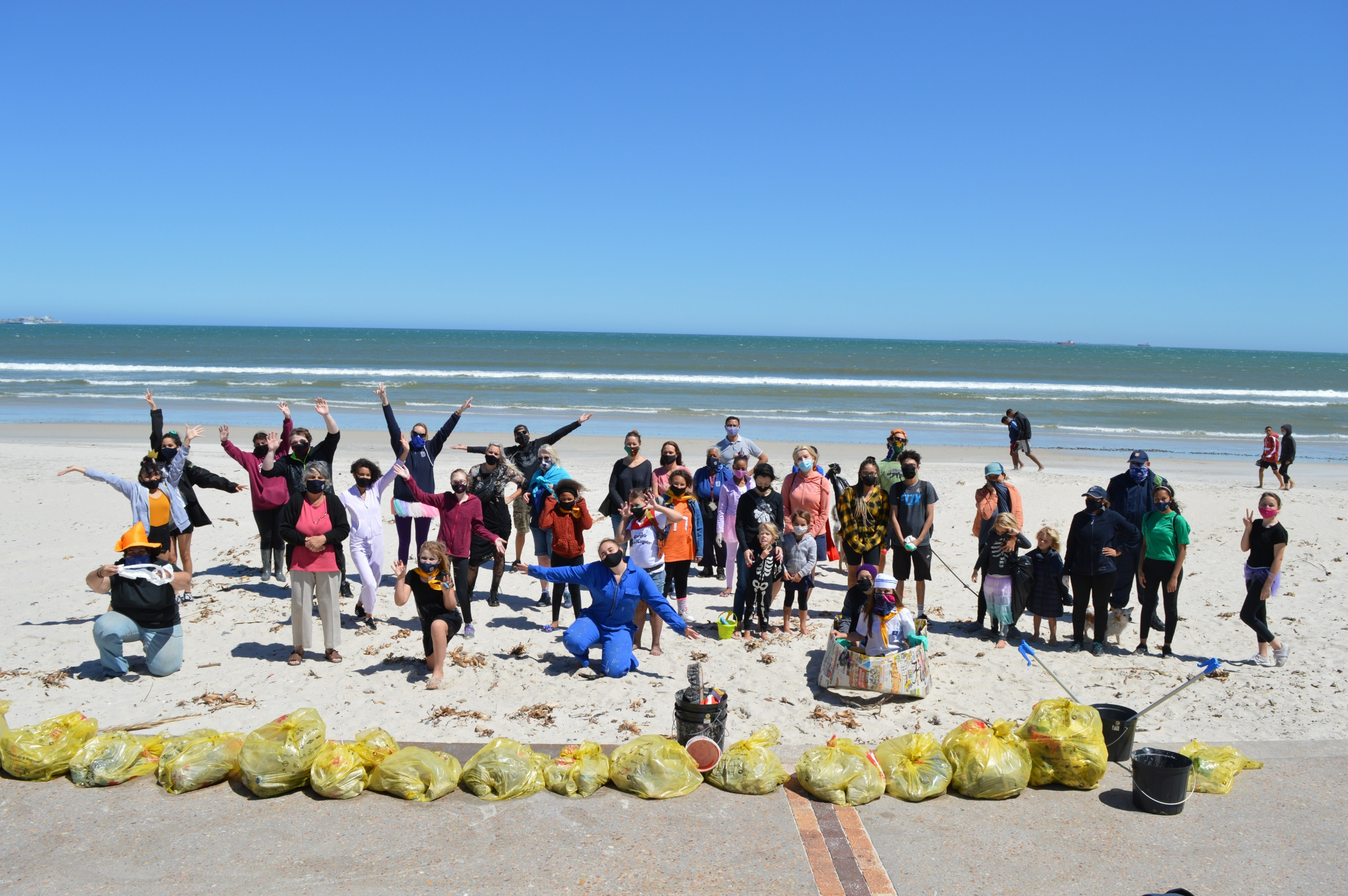 Save a Fishie beach cleanup